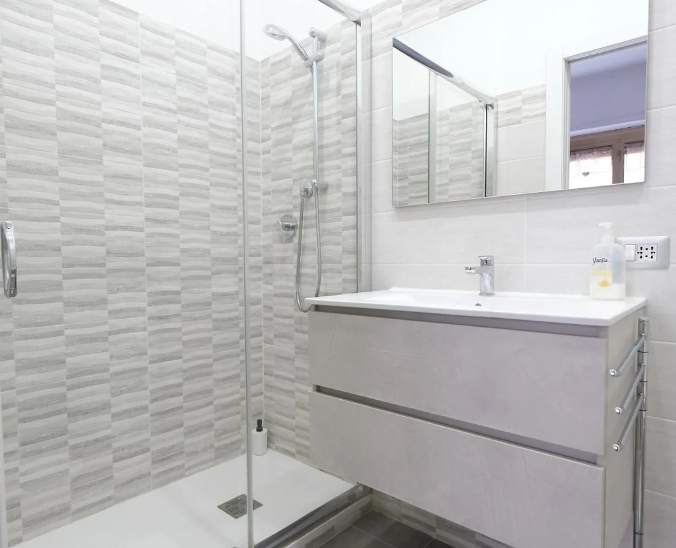 Guest House Piazza Tarquinia Rome