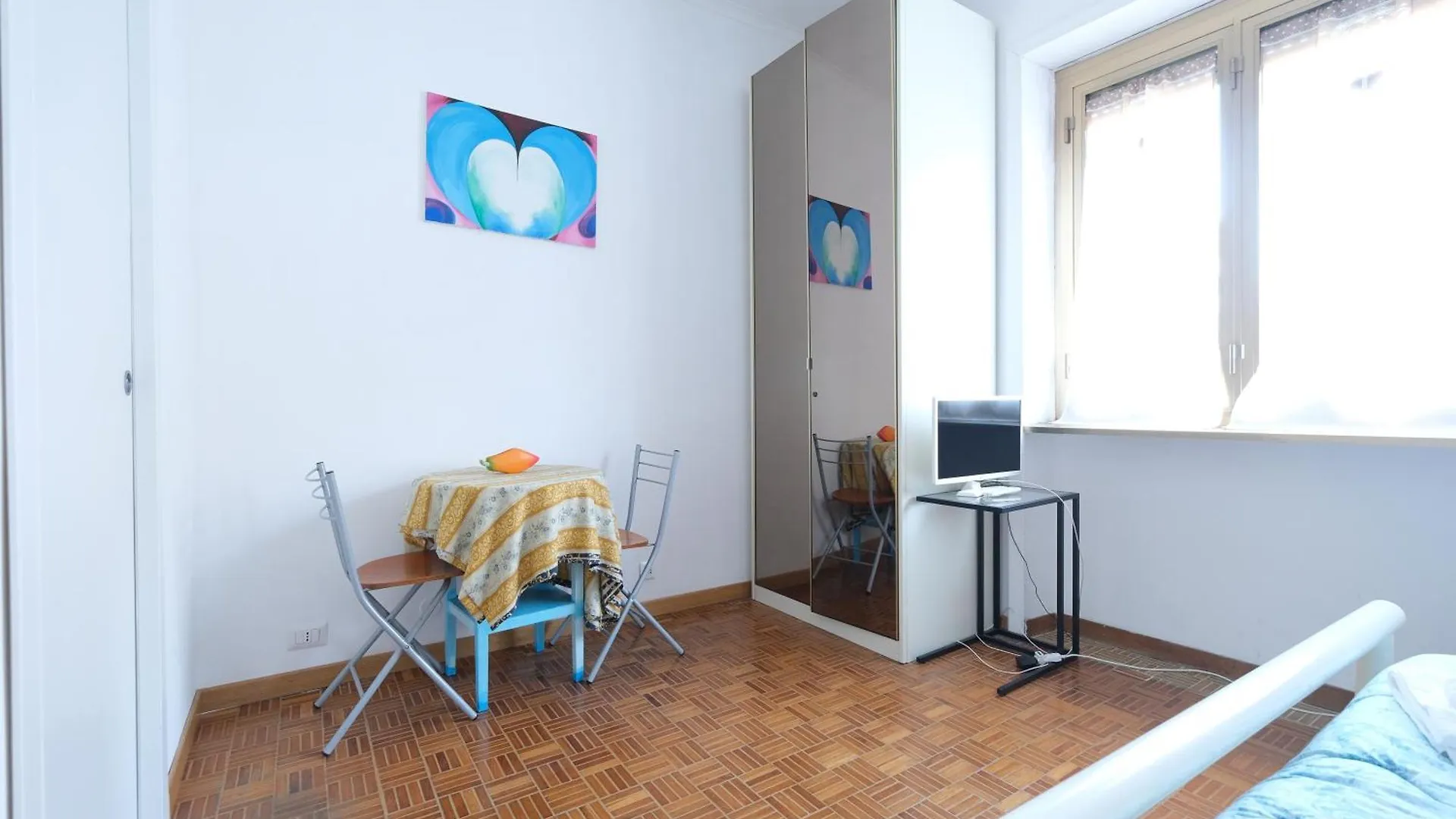 Guest House Piazza Tarquinia Rome Italy